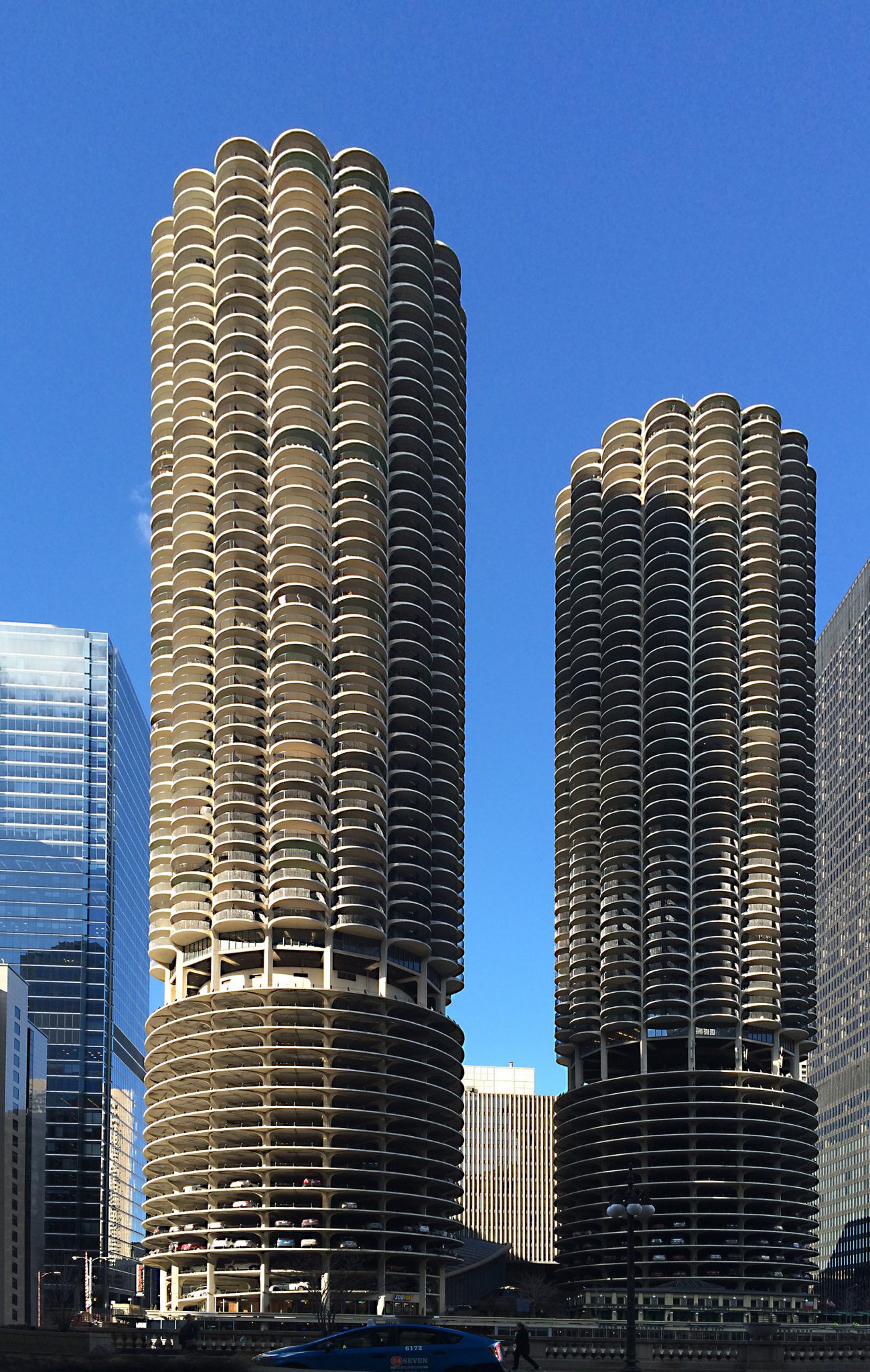 Marina City Chicago street view